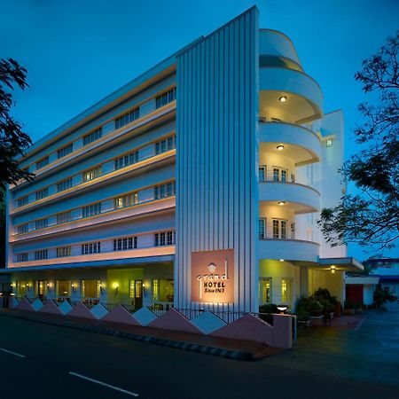 格兰德酒店 Kochi 外观 照片