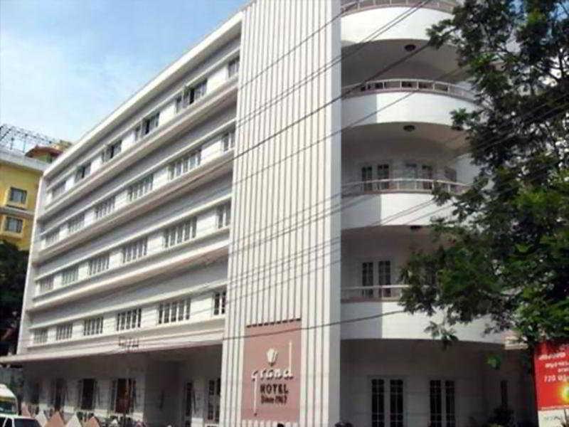 格兰德酒店 Kochi 外观 照片